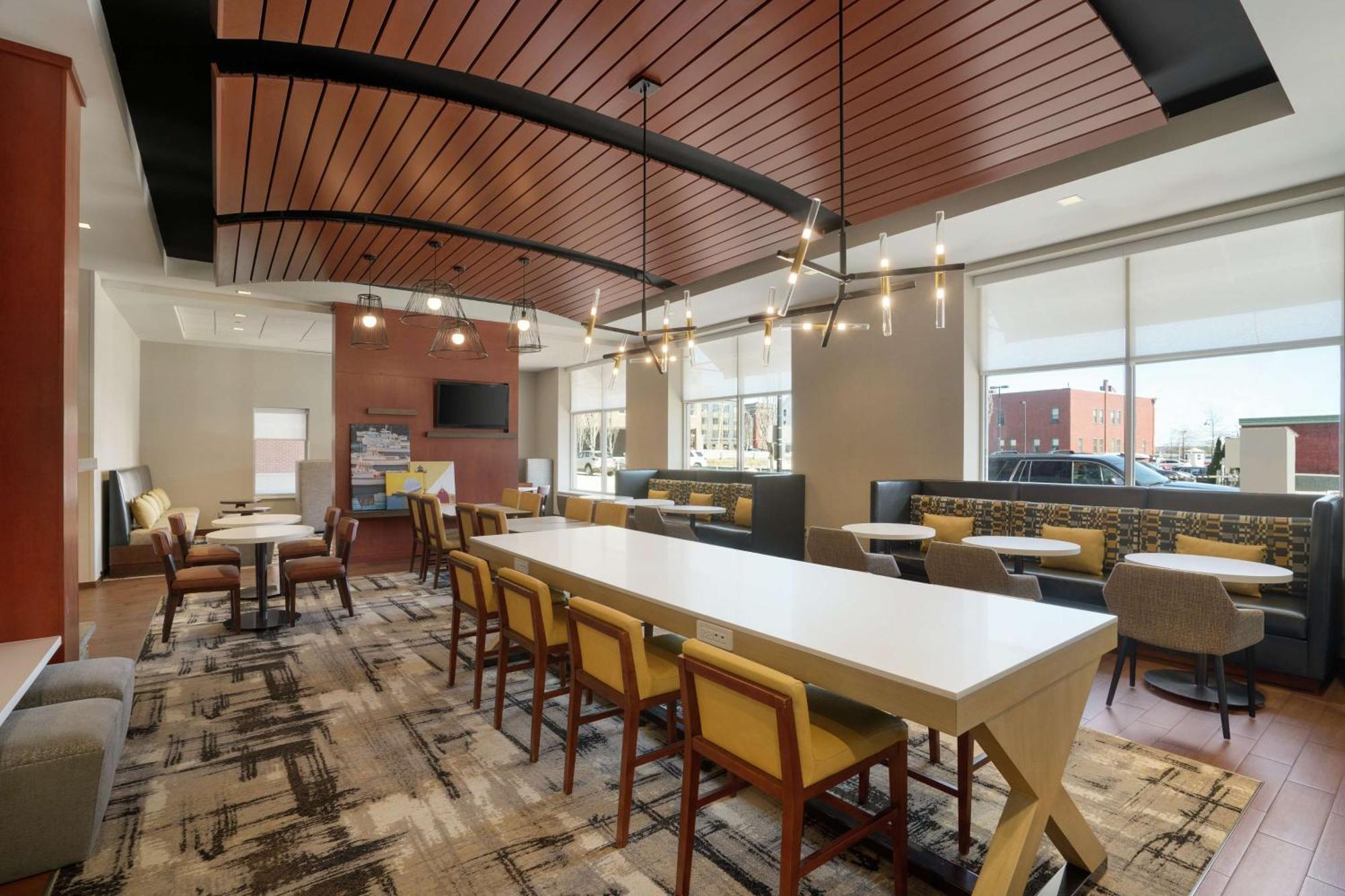Hampton Inn Portland Downtown Waterfront Luaran gambar
